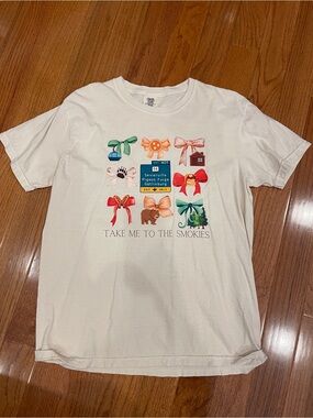 Take Me To The Smokies Pigeon Forge Gatlinburg Souvenir Cream Graphic T-Shirt L